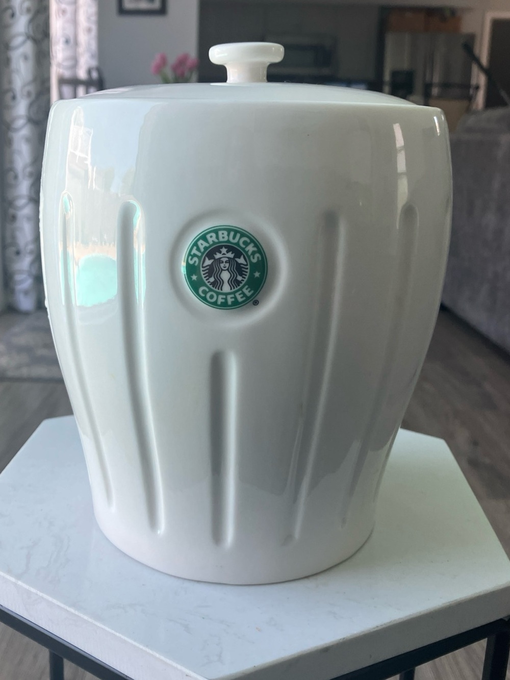 Starbucks Barista 2003 Retired Coffee or Cookie Canister Storage Jar White 7”